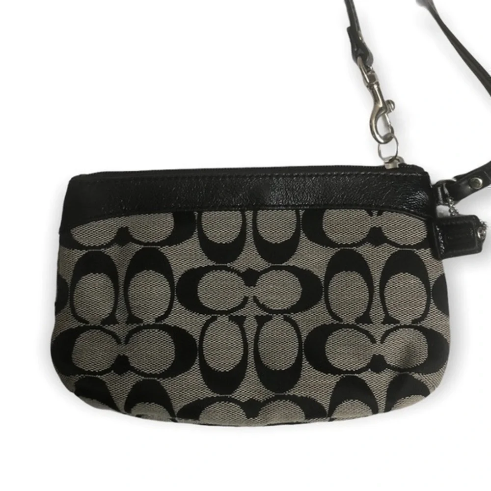 Coach signature c black gray wristlet bag